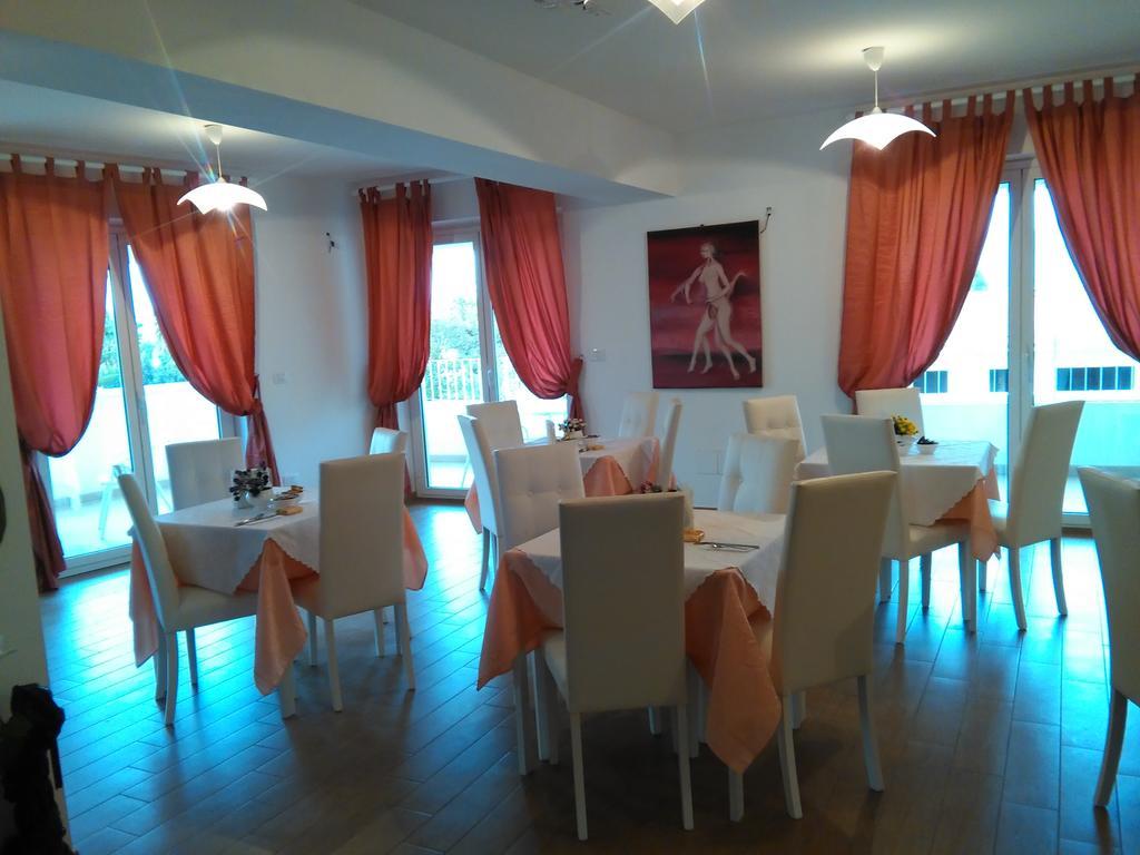 רג'יו די קאלאבריה Hotel Residence Thalassa מראה חיצוני תמונה