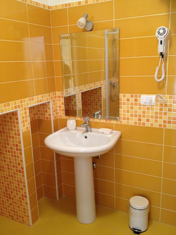 רג'יו די קאלאבריה Hotel Residence Thalassa חדר תמונה