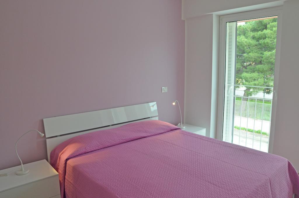 רג'יו די קאלאבריה Hotel Residence Thalassa חדר תמונה