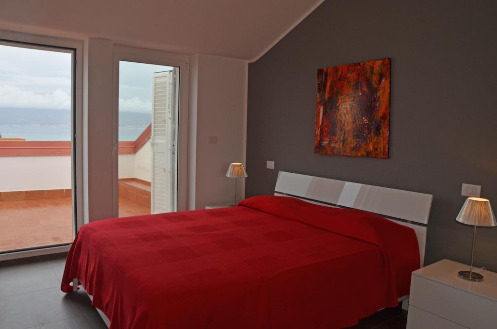 רג'יו די קאלאבריה Hotel Residence Thalassa מראה חיצוני תמונה